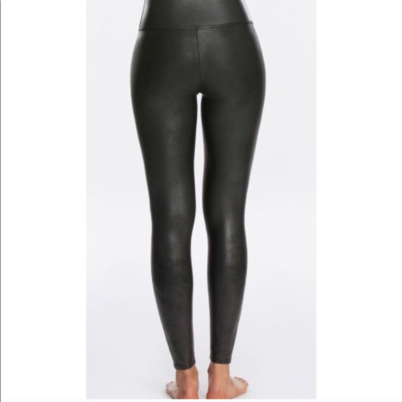 Spanx Faux Leather Leggings M - Picture 3 of 4